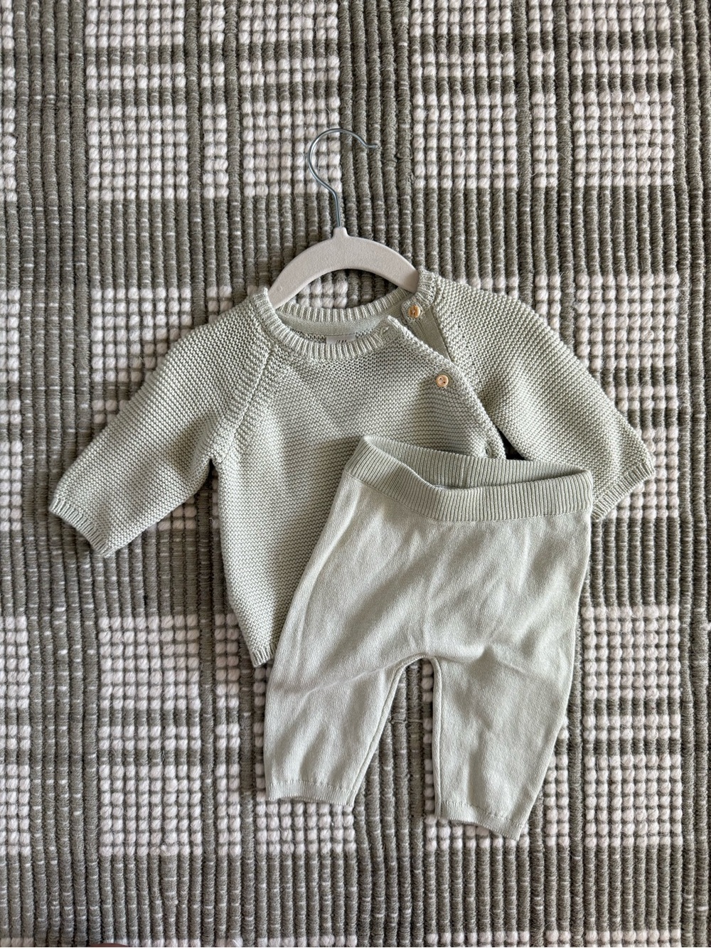 H&M Sage Green Knit Baby Matching Set